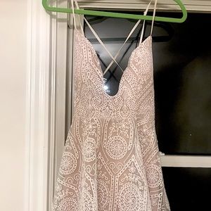 NWT L'ATISTE lace dress